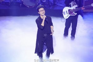 2016中国新歌声第一期汪峰翻唱周杰伦《安静》竟然出乎意料的好