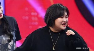 刘德华演唱会争议_绿营攻击引热议，李艳秋力挺