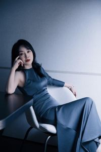 闫妮_从跑龙套到微醺女王，演技与生活态度的双重成功