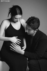 高钧贤加拿大注册结婚，大方接受前妻孩子，幸福生活受祝福