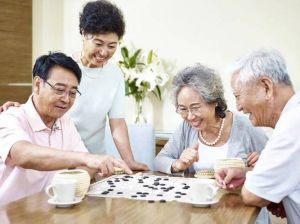 六旬姐姐综艺热潮_退休生活新视角，展现积极风采