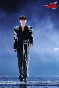 张杰_唱功与风格并重的华语乐坛传奇