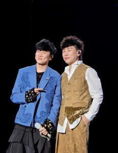 胡彦斌_多元化创作天才，华语音乐黄金时代代表