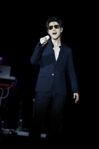 王晰长沙音乐会_中国最美男低音震撼开唱