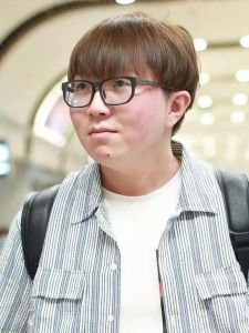毛不易身体状况 东北歌手的追梦之路与健康挑战