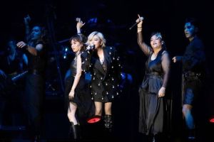 中国好声音导师历届名单 导师星光，冠军梦燃