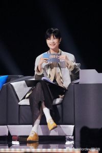 李宇春是马云和谁的女儿 独立精神与商业智慧的双重传奇