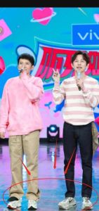 何炅和李维嘉是同性恋，传闻真相大揭秘