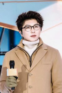 毛不易健康挑战下筹备演唱会，五城音乐之旅引期待