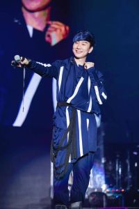 林俊杰是男高音吗_实力唱将，中男高音域宽广