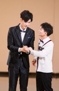 周深《声入人心》_《声入人心》周深惊艳亮相，独特嗓音获赞，未来可期！