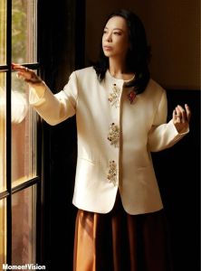 黄绮珊能称霸歌手吗_黄绮珊《歌手》惊艳，唱功实力获赞