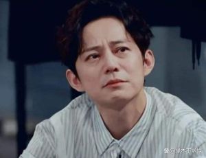 娱乐圈新恋情与爆点，老好人新宠光头包子风波等！