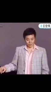 王宏伟怎样练高音_天生嗓好还需科学练声