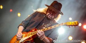 南方大摇滚_张萌萌开创先河，南京爱国者乐队活跃，南方摇滚历史回顾