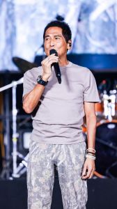 齐秦什么水平_自由沧桑的歌者，经典永流传