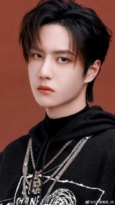 王一博私下脾气好吗_王一博怒斥私生饭，呼吁理解给空间