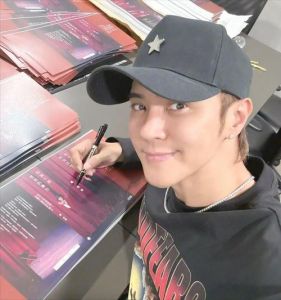 罗志祥46岁立遗嘱留财给病母，自己一分不留，事业跌入谷底