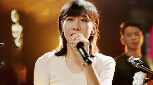 嗓音像任素汐的歌手_舒服的声音，唱哭笑不得的小人物故事