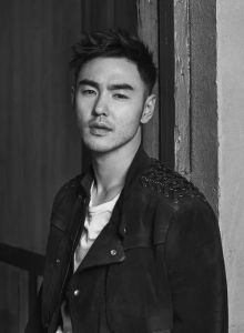 阮经天韩国约会，女友身份引猜测