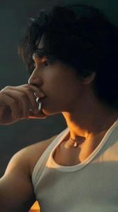 言承旭真实长相_言承旭魅力不减，素颜帅翻，爱国又真实！