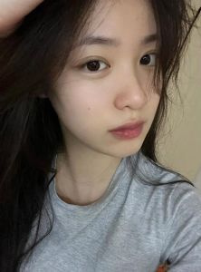 素颜照片图片_佟丽娅素颜火！真实接地气，不完美也好看