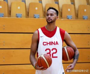 NBA官宣李凯尔国籍变更_李凯尔归化中国籍，NBA官方操作引关注