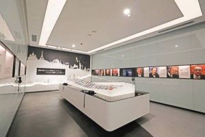 郎朗博物馆在即墨古城开馆，钢琴大师携家人庆祝，展示音乐文化