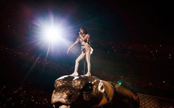 蔡依林9亿台币阴间演唱会，超现实装置震撼全场！