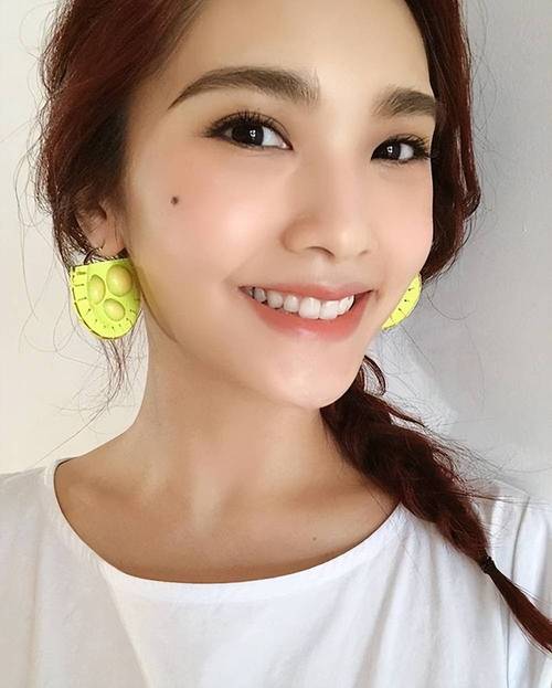 杨丞琳嫁李荣浩，当初风光现遇挑战？