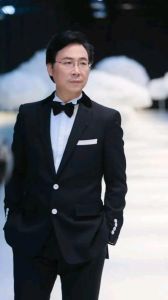 我国十大男中音歌唱家_深沉温柔，中国著名男中音歌唱家及其经典作品