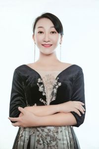 声乐魏老师个人简介_五十余载舞台传奇，传歌育人创新精神