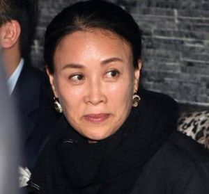 那英素颜照_这才是真明星样