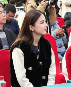 黄圣依饶雪漫南安拍戏，带你看浪漫青春剧！