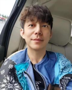 何炅近况，争议缠身，但节目照旧