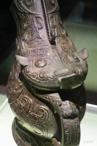 《青铜兽》，守护中华文脉的悬疑小说