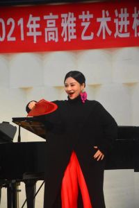 常德籍花腔唱法女明星_戏曲熏陶，民族美声双绝