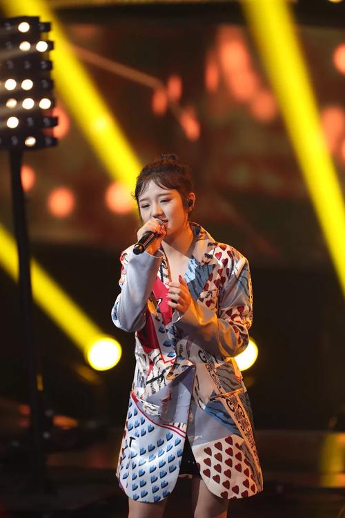 最广音域的歌手_香缇莫音域跨越三度，袁娅维等歌手音域广但各有优劣