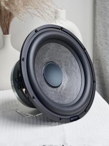 最低音e2是男低音吗_男低音不止低，好听会唱才关键