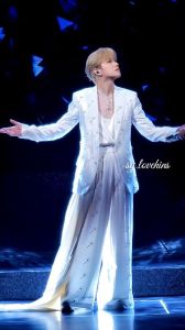 张敬轩2026年有演唱会吗_经典老歌嗨翻全场，众星共庆辉煌时刻！