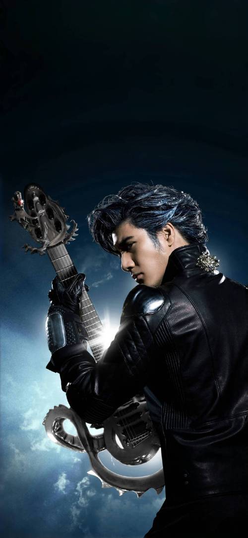 王力宏低音极限_2小时32首歌，嗓子拼了，高音炸裂但低音跑调