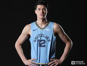 如何在线观看曰本大片，同时获取NBA比赛资源的最佳途径和方法？