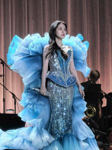 张碧晨演唱会2023_用歌声温暖人心